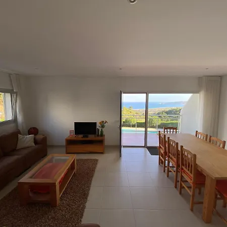 Ruime Rustige Met Uitzicht Nazare En Zwembad Villa Famalicão